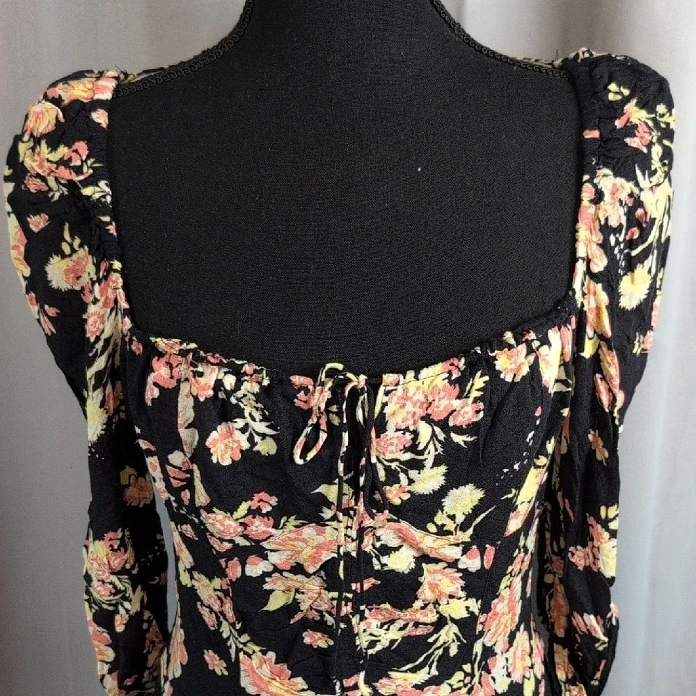 Free People Hillary Floral‎ Puff Sleeve Smocked Corset Crop Top SZ S MSRP 98 New